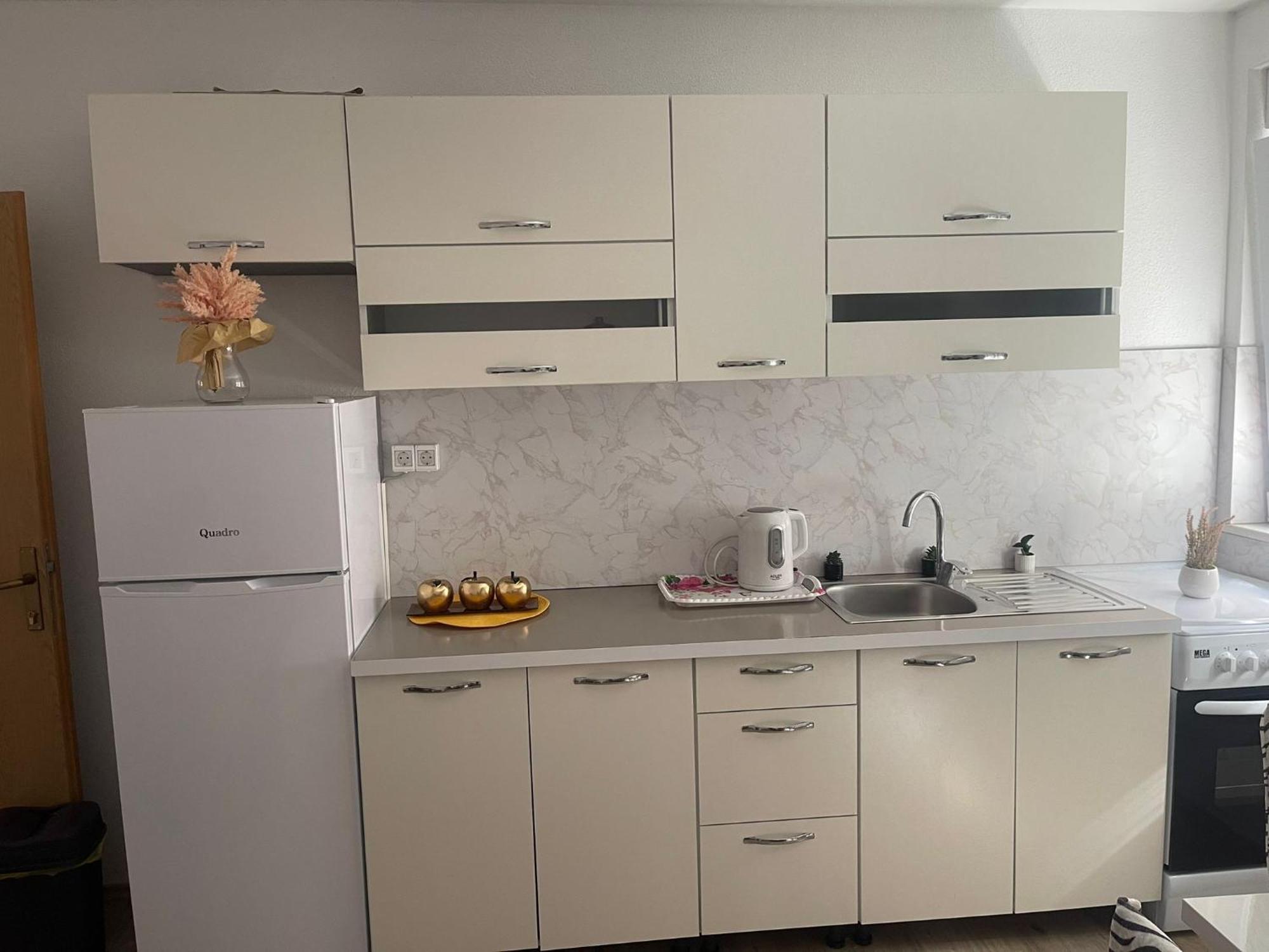 Apartmani Zuti Neum Kamer foto
